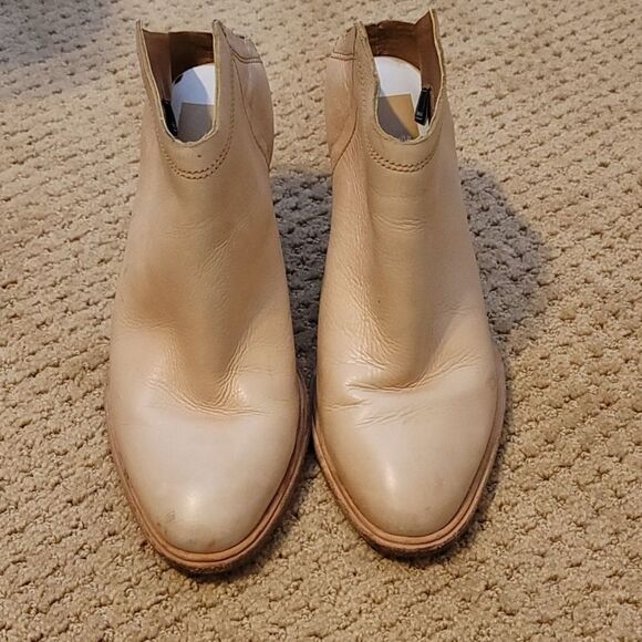 - Dolce Vita booties size 7.5 - Picture 2 of 11